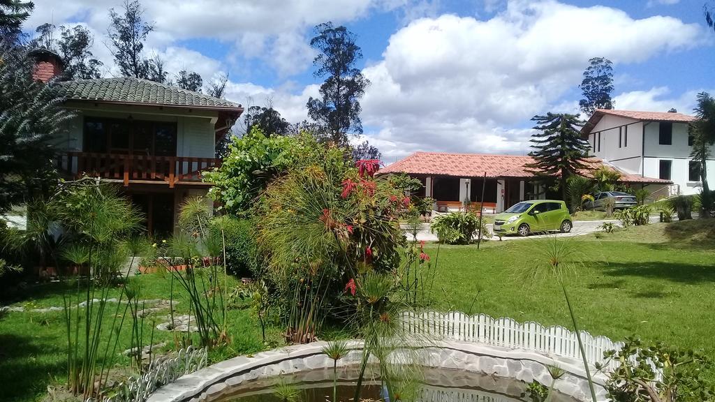 Hosteria Quinta Emilia Quito Exteriér fotografie